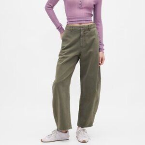 Gap Mid Rise Twill Barrel Pants